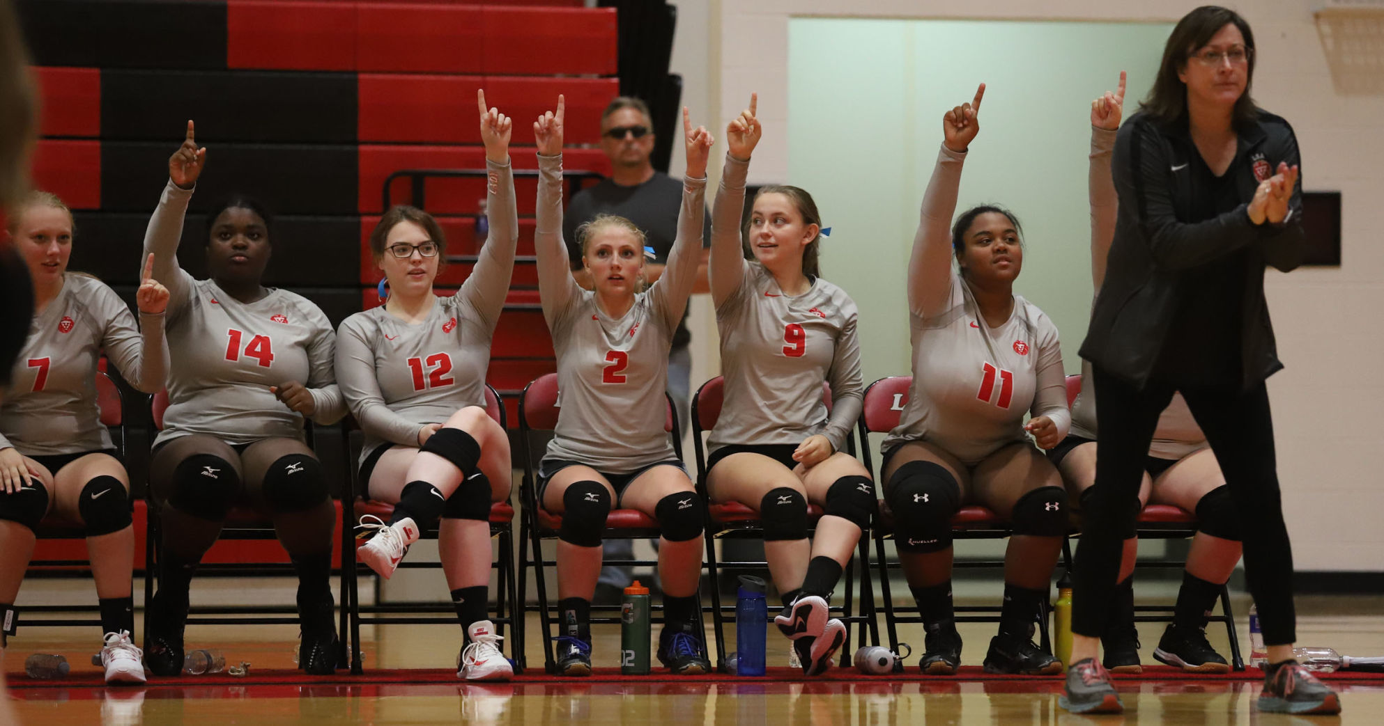 Eisenhower vs LSA volleyball 5 8.27.18.jpg